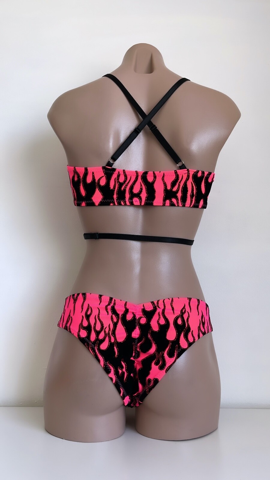 Schminke 🔥 Flames fire pole dance wear mesh UV neon halter crop top & bottoms