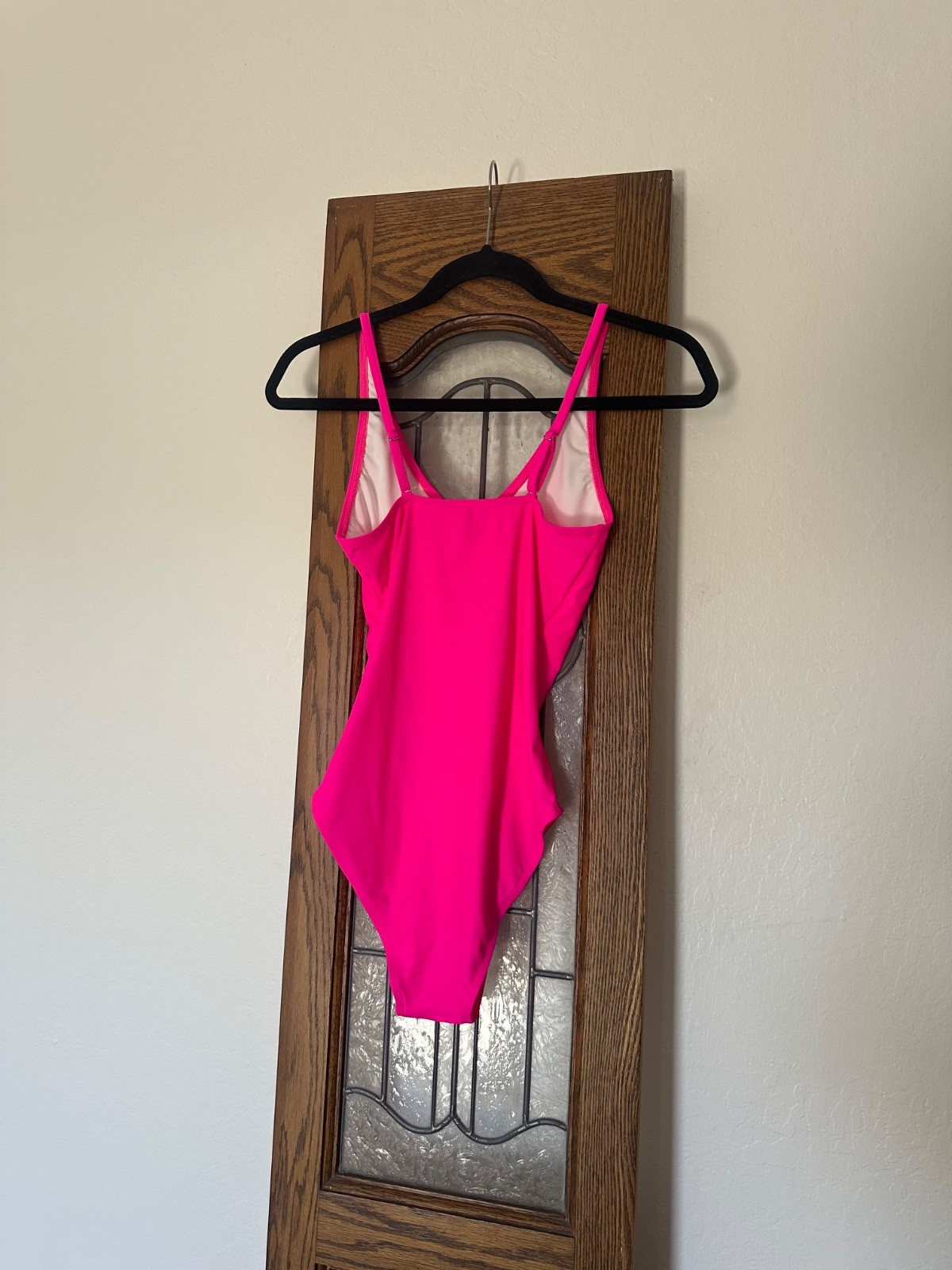 SPEERISE One Piece Adjustable Straps High-Cut Leotard Small NWT Nice! HOT PINK