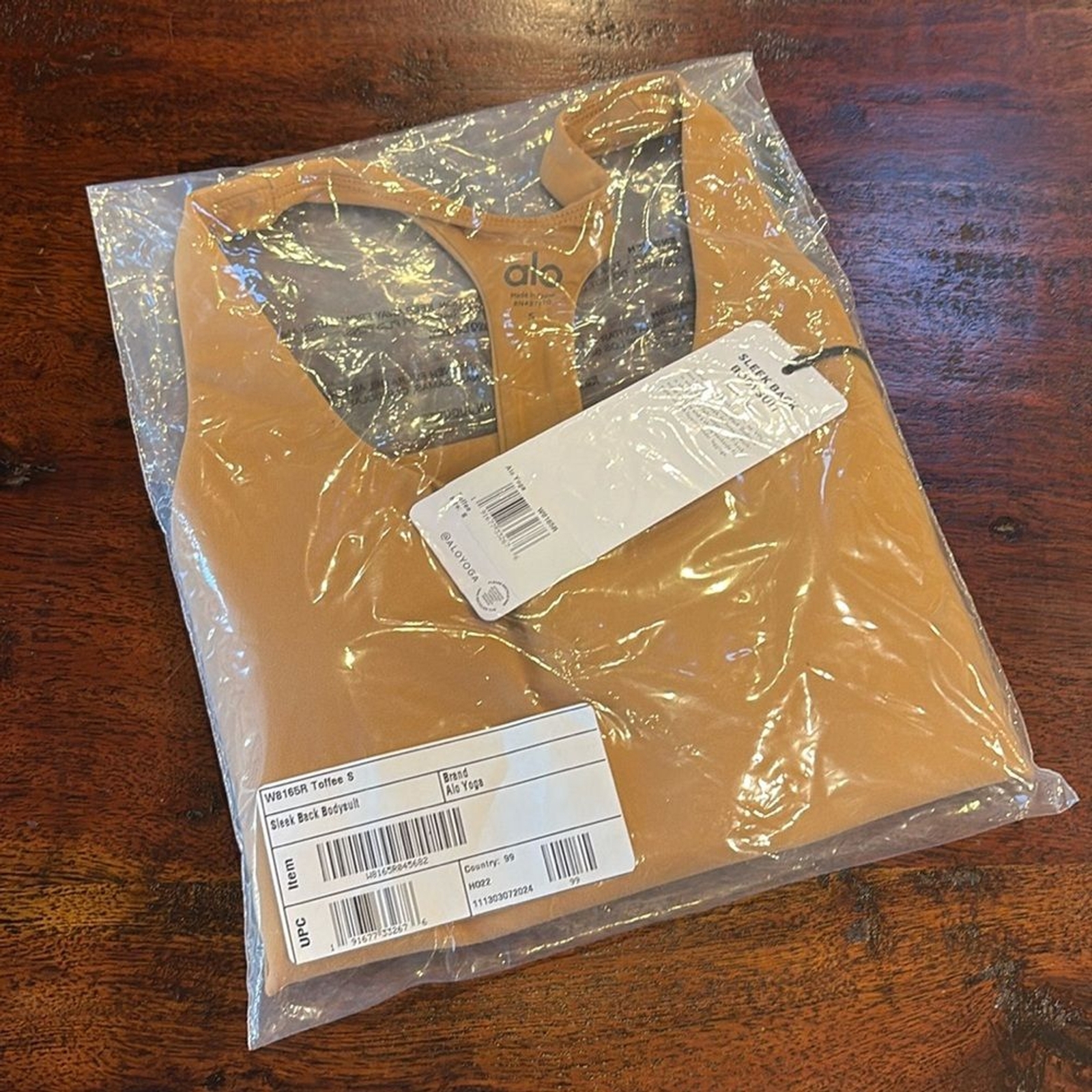 ALO Yoga Sleek Back Bodysuit Toffee Small NWT