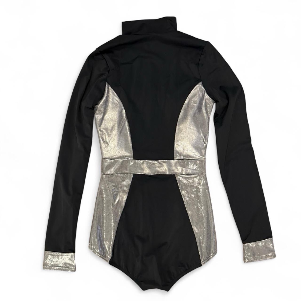 NWOT Balera Long Sleeve Zipper Front Mock Neck Silver/Black Leotard, Sz S Adult
