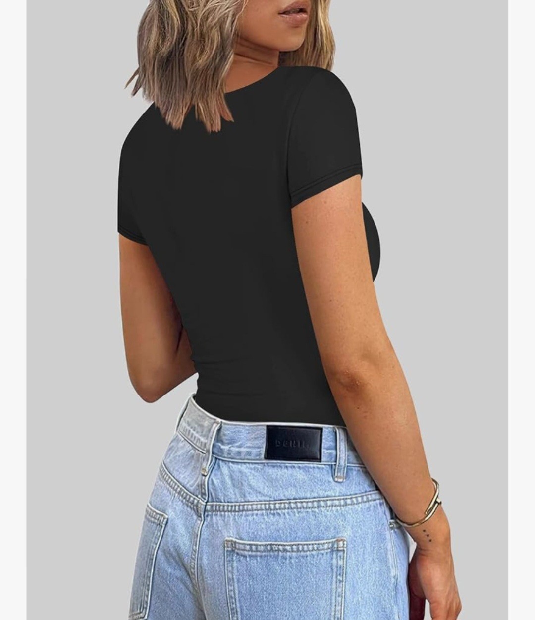Black Short Sleeve Bodysuit Snap Closure Women’s Size Medium Stretch Capsule