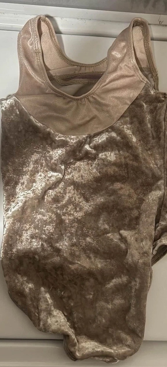 Gymnastics Leo YM