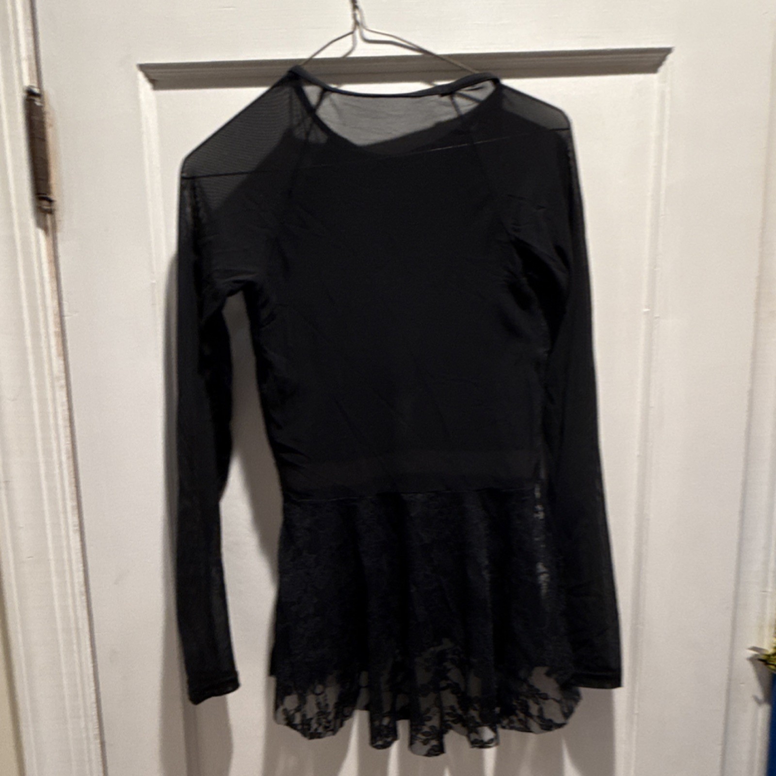 Balera Women’s Black Solid Long Sleeve Dance Top Lace Hem RH 64330