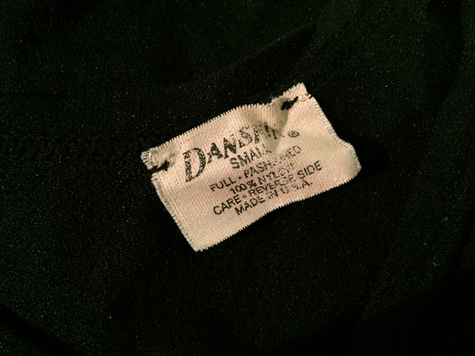 VTG 70s Danskin Long Sleeve Bodysuit Leotard – MADE IN USA – Size S