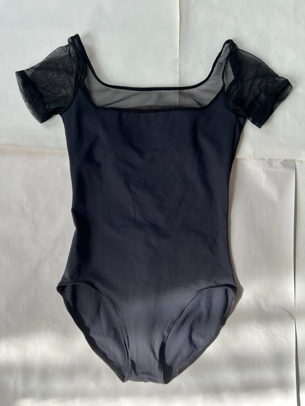 Ainsliewear Black Mesh trim V-back leotard – Size L