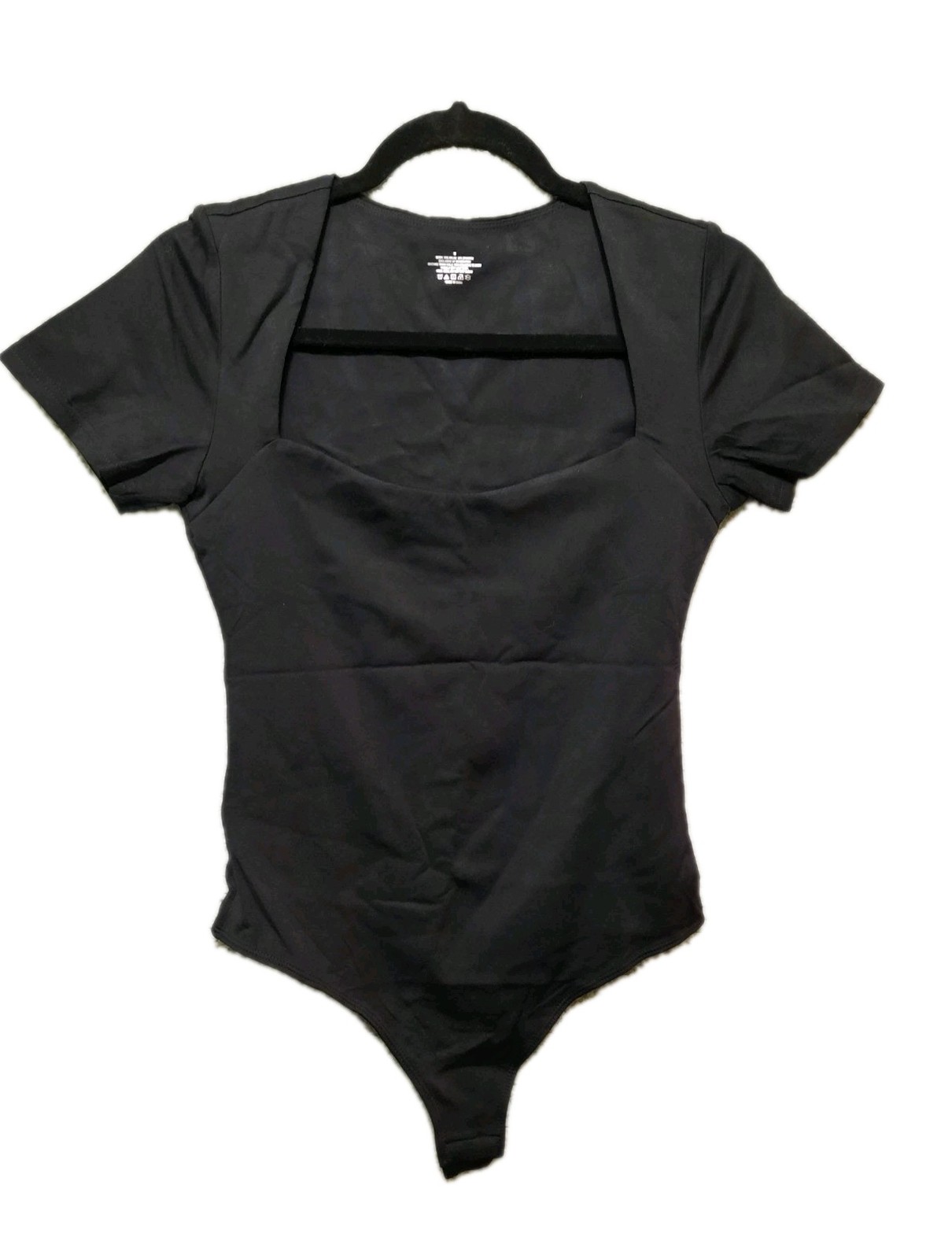 Black Short Sleeve Bodysuit Snap Closure Women’s Size Medium Stretch Capsule