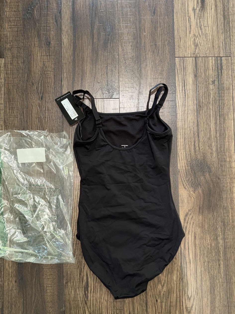 BlochDance Women’s YashinaAdjustable Strap Camisole Leotard. Black. New Size Sm