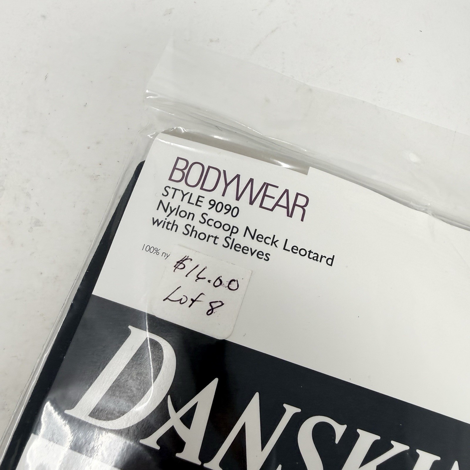 VTG Danskin High Performance Bodywear Leotard Nylon Spandex Sz M Short Sleeve