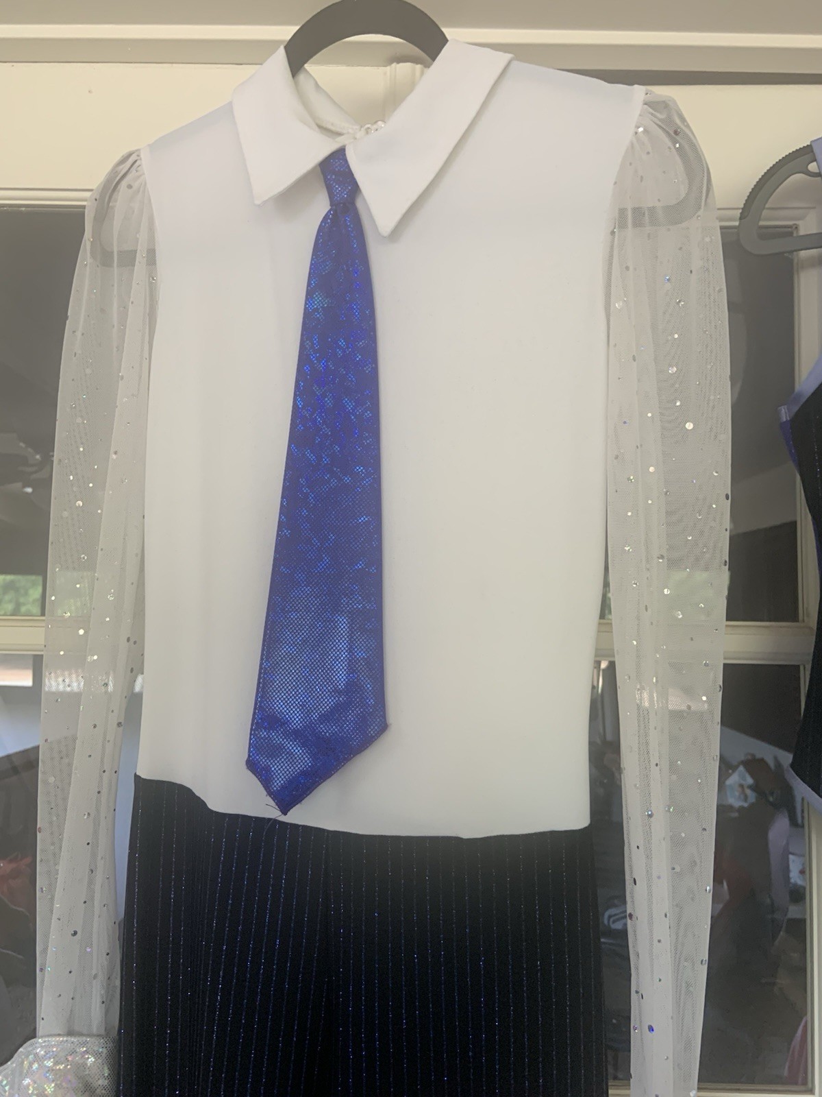 The Lineup Med 2pc Pinstripe Mesh Hologram Vest Blues White Silver Long Sleeve