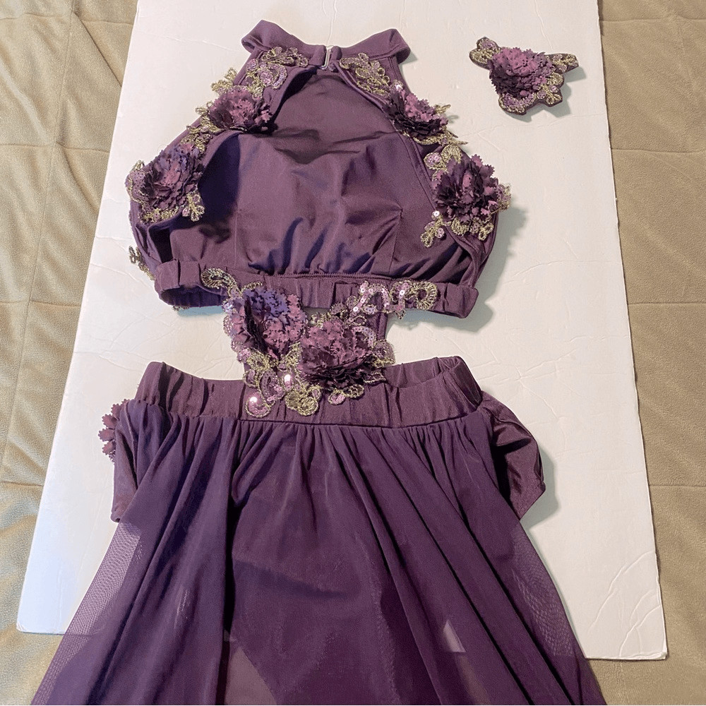 Glamour solo dance costume custom purple lace embroidered MA-Medium adult