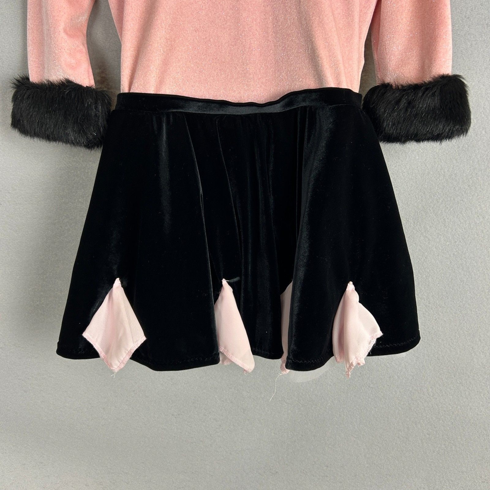 Mara Musical Theater Dance Set Adult Medium Pink Black Faux Fur Skirt Costume