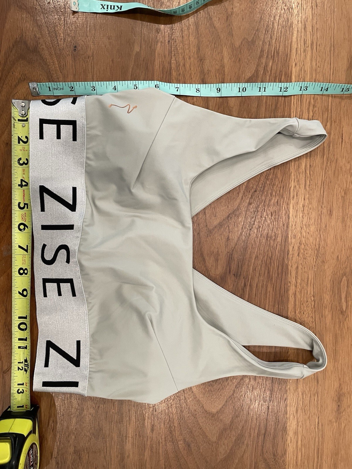 BLOCH ZISE COLLECTION – Sports Bra – Adult M – Grey – Beige – NWOT