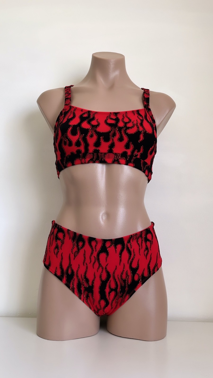 Schminke 🔥 Flames fire pole dance wear mesh UV neon halter crop top & bottoms