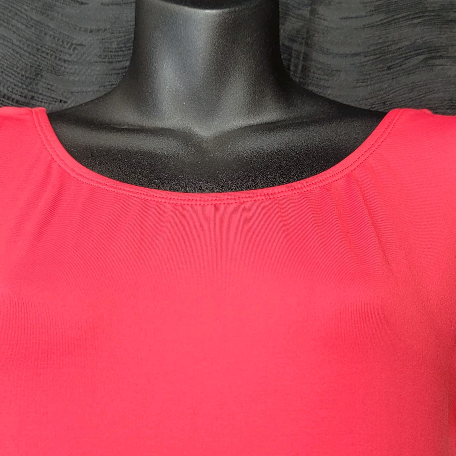 Body Wrappers Red ProWEAR Higher Neckline Cap sleeves Scoop Back Leotard SZ. XS