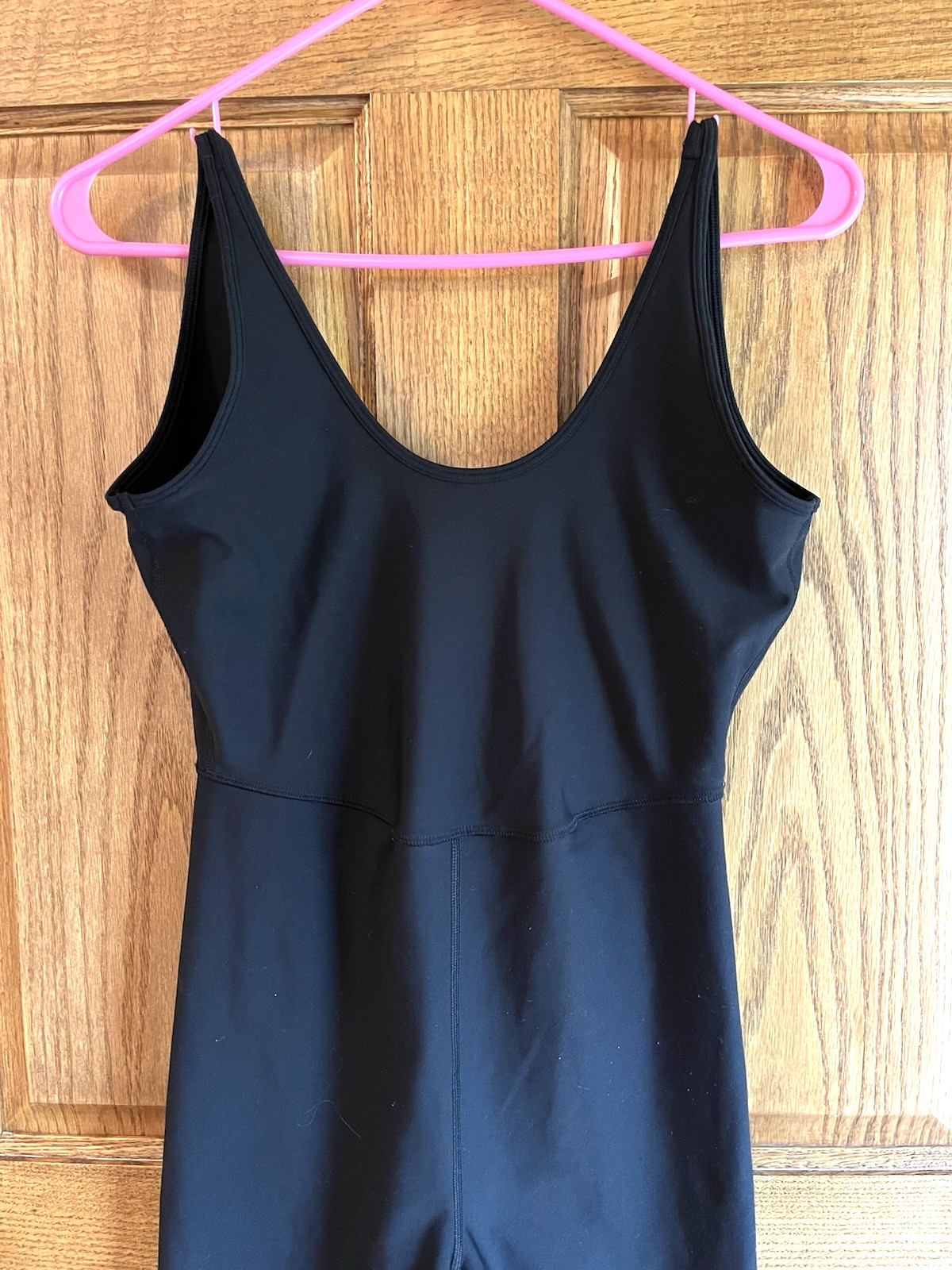 Black Unitard Sleeveless Long Legs Sleeveless Scoop Neck – See Description
