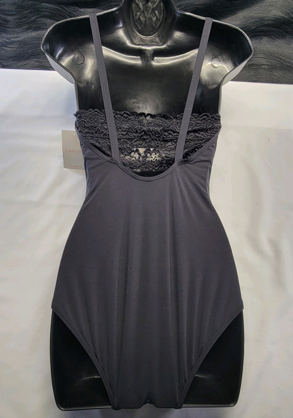 Capezio Encore Leotard Black Scoop Neckline lace Trim Details Front & Back SZ LA